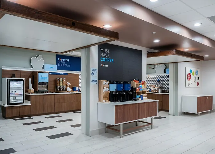 Holiday Inn Express & Suites- Sugar Land Se - Missouri City By Ihg
